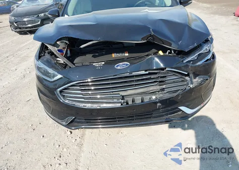 2019 Ford Fusion Hybrid Sel z USA, uszkodzony, nr VIN 3FA6P0MU0KR168524